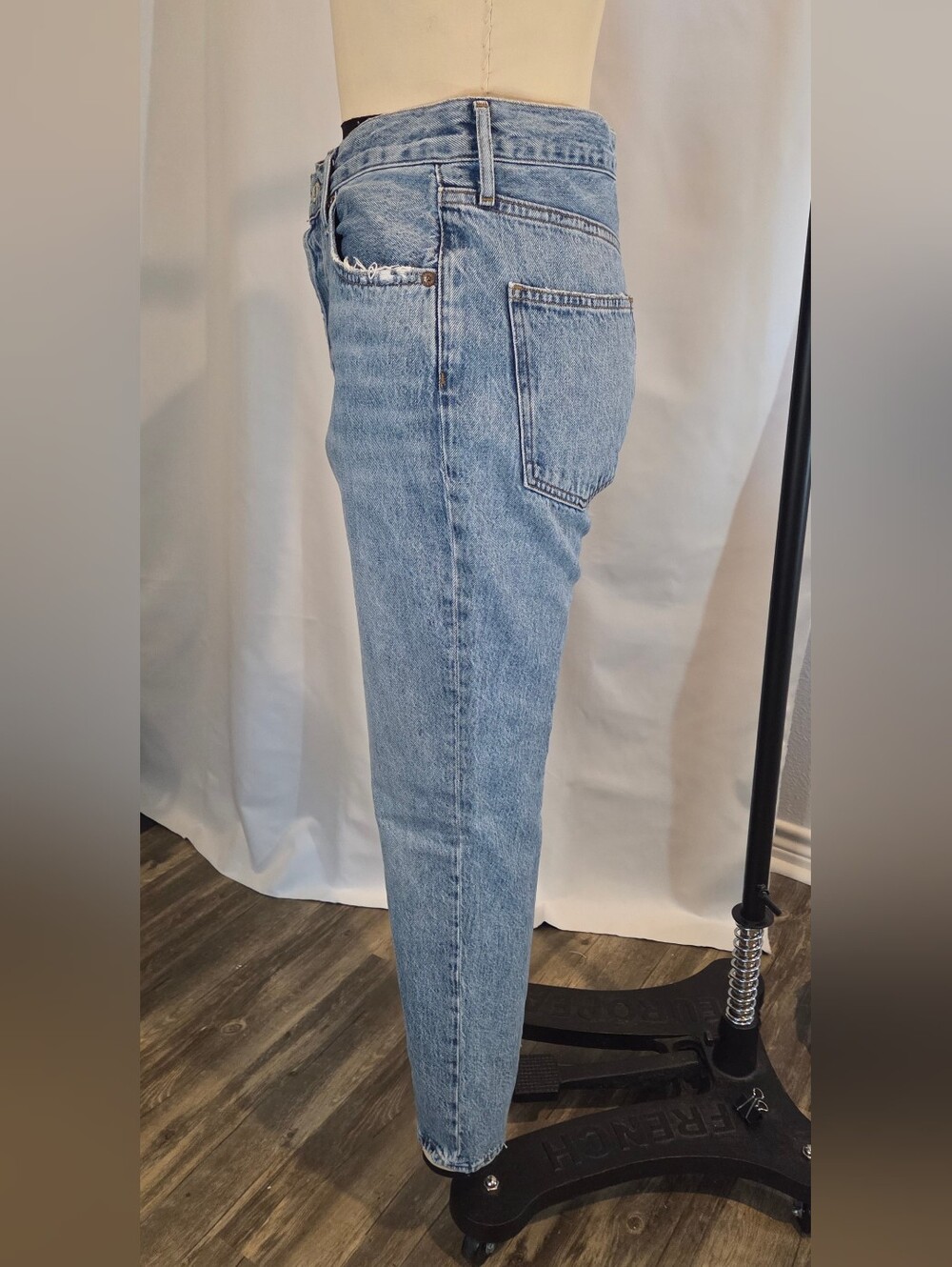 Agolde Classic High-Rise Straight Leg Women’s Jeans - Light Blue - Picture 5 of 15